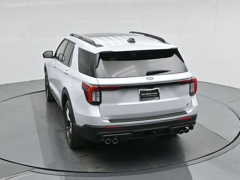 New 2026 Ford Explorer ST w/ Sun And Sound Package image 43