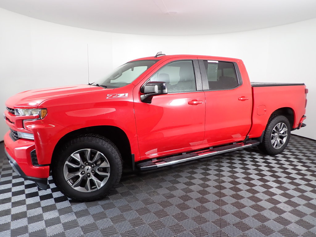 Used 2021 Chevrolet Silverado 1500 RST w/ Convenience Package II AWD/4WD image 9