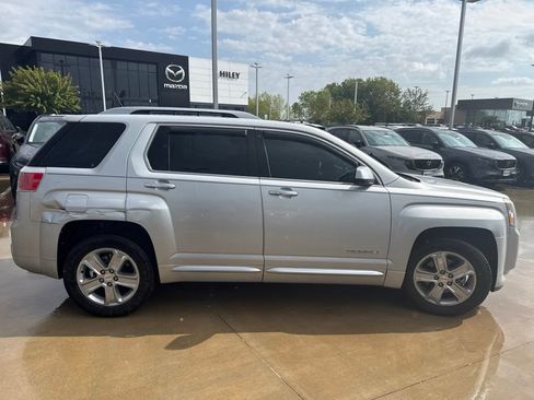 Used 2014 GMC Terrain Denali FWD image 4