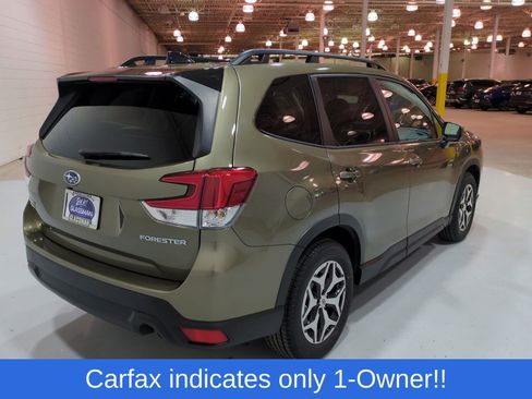 Certified 2024 Subaru Forester Premium AWD/4WD image 3