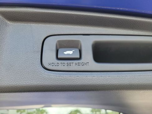 Used 2023 Honda CR-V Sport Touring image 12