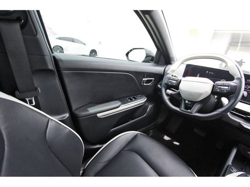 Used 2026 Kia K4 GT-Line w/ GT-Line Sunroof Package FWD image 8