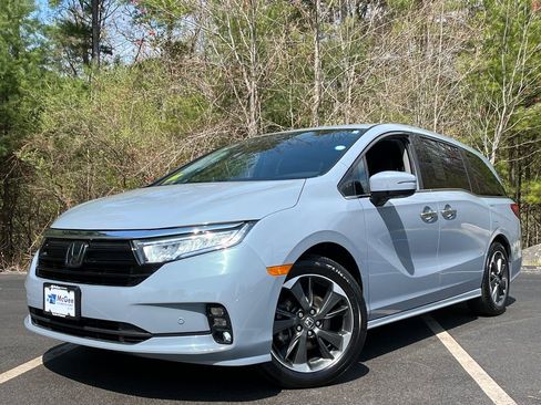 Used 2024 Honda Odyssey Elite image 1