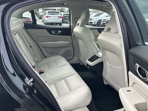 Used 2020 Volvo S60 T6 Inscription w/ Protection Package Premier image 15