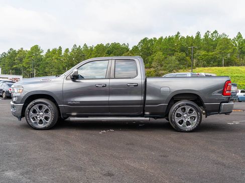 Used 2019 RAM 1500 Big Horn RWD image 4