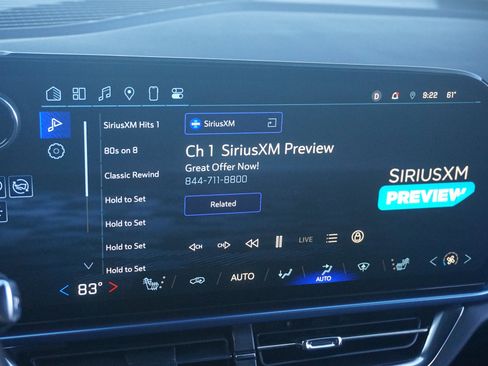 Used 2025 Chevrolet Equinox EV LT w/ Convenience Package image 28