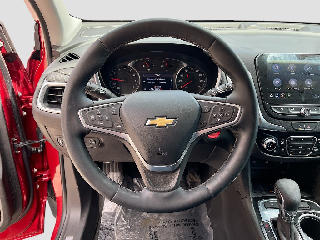 Used 2023 Chevrolet Equinox Premier AWD/4WD image 11