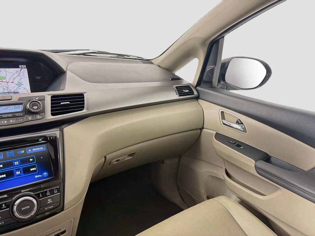 Used 2016 Honda Odyssey Touring Elite image 23