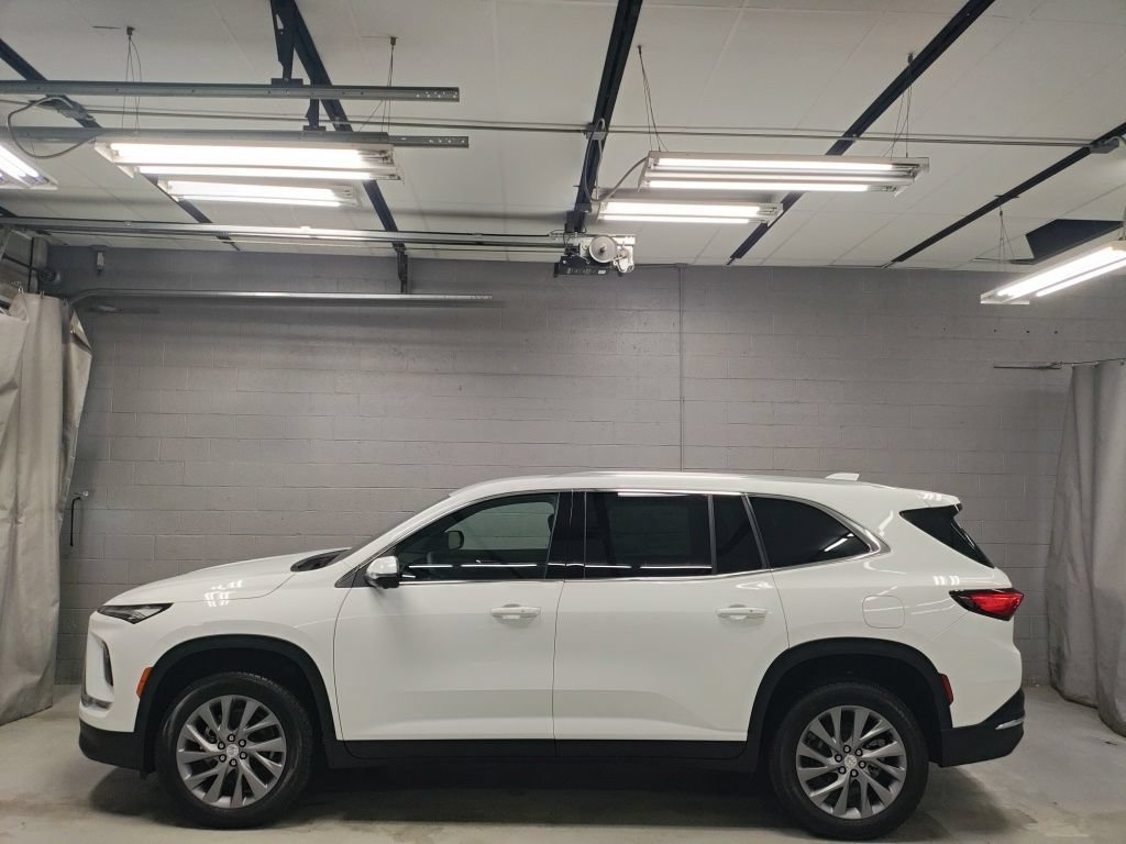 New 2026 Buick Enclave Preferred FWD image 17