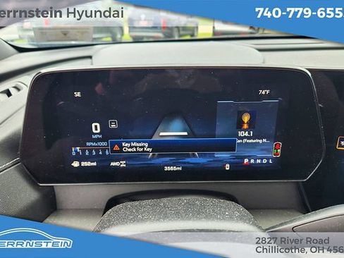 Used 2026 Chevrolet Traverse LT w/ Sun and Wheel Package AWD/4WD image 15