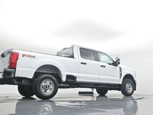 New 2026 Ford F250 XL w/ FX4 Off-Road Package image 49
