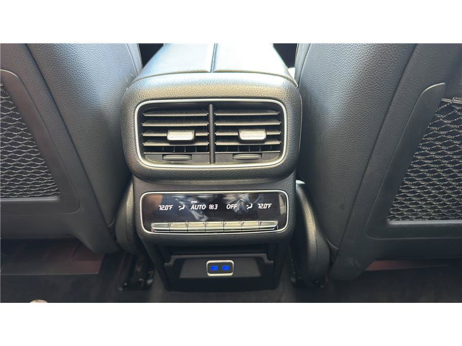 Used 2024 Mercedes-Benz GLS 450 4MATIC image 20