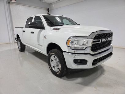 Used 2022 RAM 2500 Tradesman w/ Chrome Appearance Group