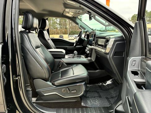 Used 2021 Ford F150 Lariat image 16