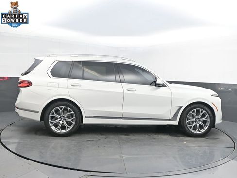 Certified 2025 BMW X7 xDrive40i w/ Executive Package image 8