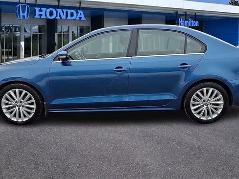 Used 2016 Volkswagen Jetta SEL w/ Lighting Package image 5