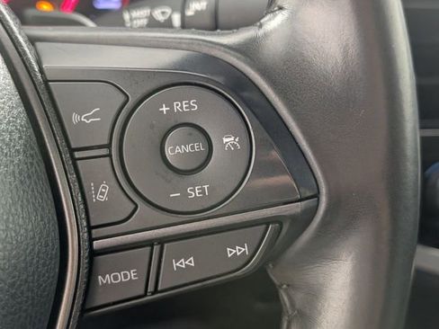 Used 2023 Toyota Camry XSE FWD image 17