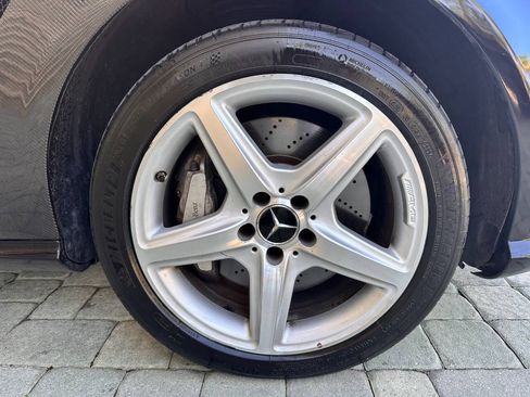 Used 2014 Mercedes-Benz CLS 550 4MATIC image 41