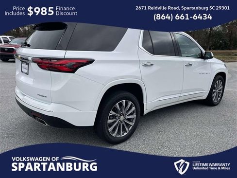 Used 2023 Chevrolet Traverse Premier image 6