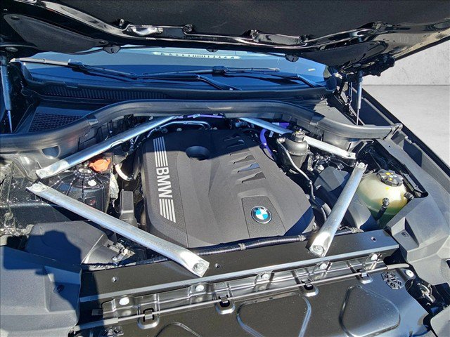 Used 2026 BMW X5 sDrive40i w/ M Sport Package RWD image 25