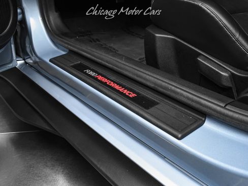 Used 2022 Ford Mustang Shelby GT500 w/ Carbon Fiber Track Pack image 28