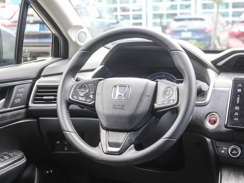 Used 2018 Honda Clarity Touring image 19