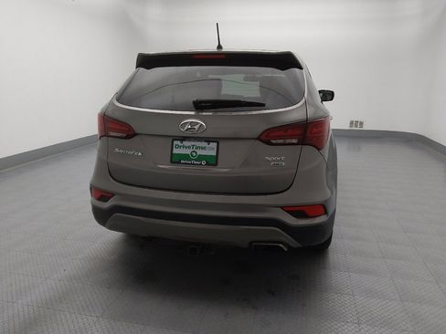 Used 2018 Hyundai Santa Fe Sport image 7