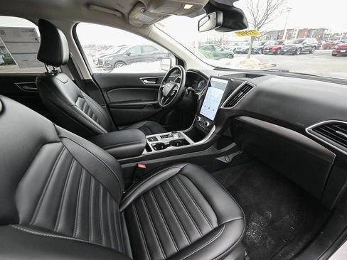 Certified 2024 Ford Edge SEL w/ Convenience Package image 25