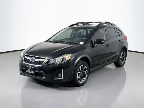 Used 2017 Subaru Crosstrek 2.0i Limited AWD/4WD image 1