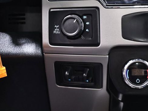 Certified 2022 Ford F250 Lariat w/ Black Appearance Package AWD/4WD image 30