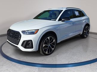 Used 2024 Audi SQ5 Premium Plus w/ Premium Plus Package AWD/4WD video 1