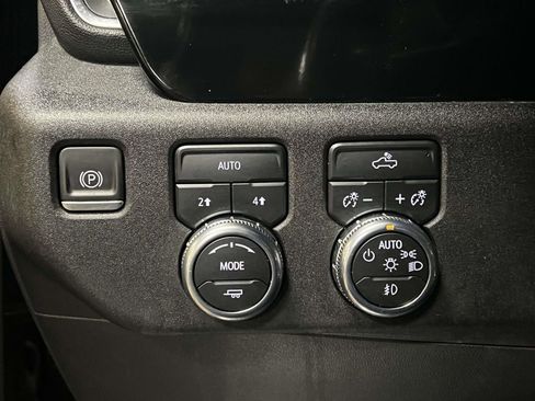 Used 2023 GMC Sierra 1500 Elevation AWD/4WD image 20
