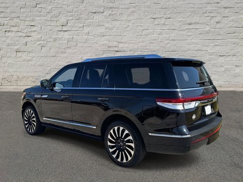 Used 2023 Lincoln Navigator Black Label image 3