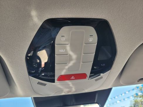 Used 2025 Kia K4 EX image 21