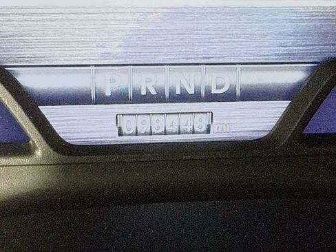 Used 2019 RAM 1500 Laramie image 5