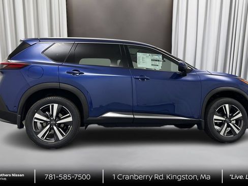 Certified 2023 Nissan Rogue Platinum AWD/4WD image 4