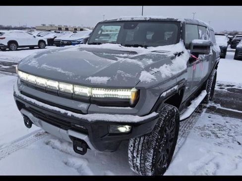 Used 2025 GMC Hummer EV 2X image 1
