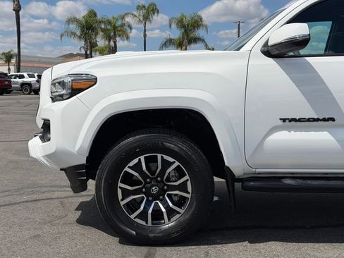 Used 2023 Toyota Tacoma TRD Sport w/ Black Out Package (TMS) AWD/4WD image 22
