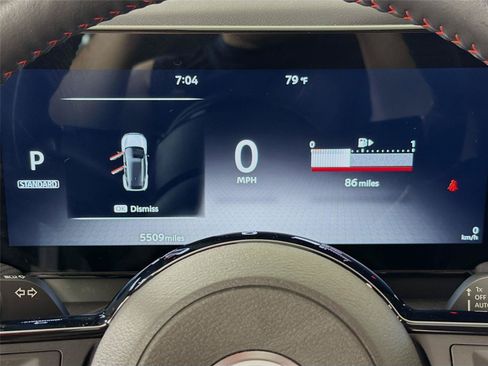 Used 2025 Nissan Kicks SR w/ SR Premium Package AWD/4WD image 18