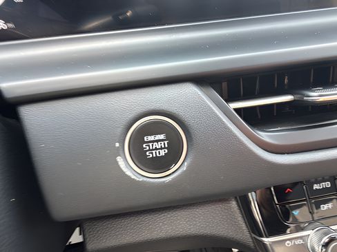 Used 2024 Kia Seltos EX AWD/4WD image 24