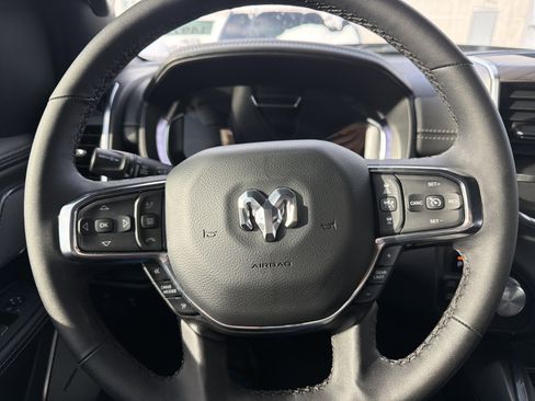 Used 2025 RAM 1500 Laramie w/ Night Edition image 10