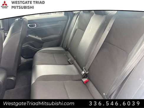 Used 2023 Honda Civic Sport image 17