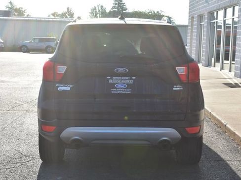 Used 2019 Ford Escape SEL AWD/4WD image 10
