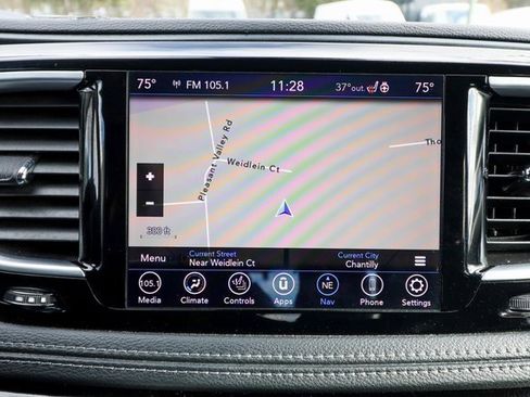 Used 2020 Chrysler Pacifica Limited w/ Tire & Wheel Group image 6