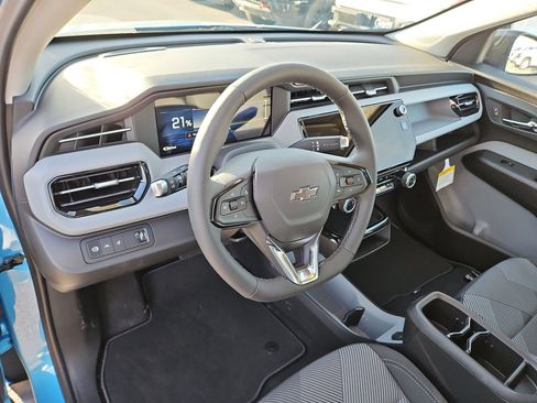 New 2027 Chevrolet Bolt LT w/ Comfort Package image 11