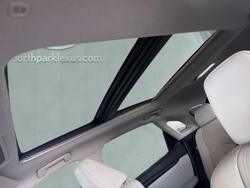 Used 2016 Lexus RX 350 FWD w/ Luxury Package image 21