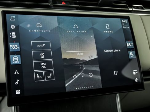 Used 2024 Land Rover Range Rover Long Wheelbase Autobiography image 32