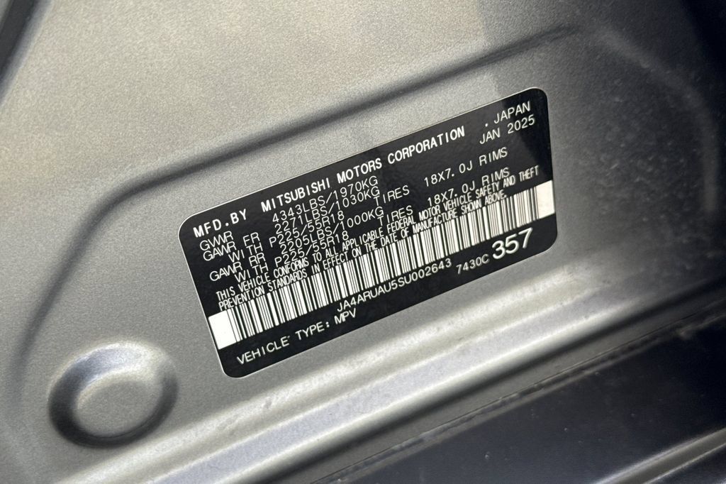 Used 2025 Mitsubishi Outlander Sport ES AWD/4WD image 31