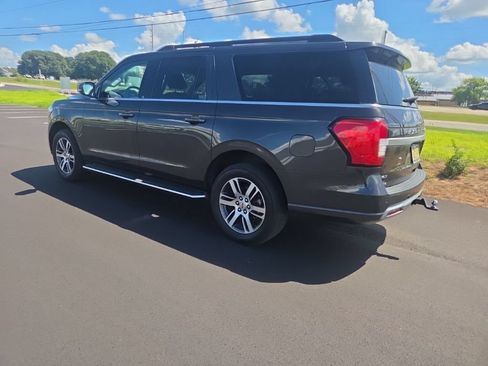 Used 2023 Ford Expedition Max XLT RWD image 12