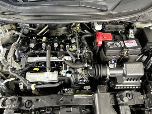 Used 2024 Nissan Versa SV FWD image 31